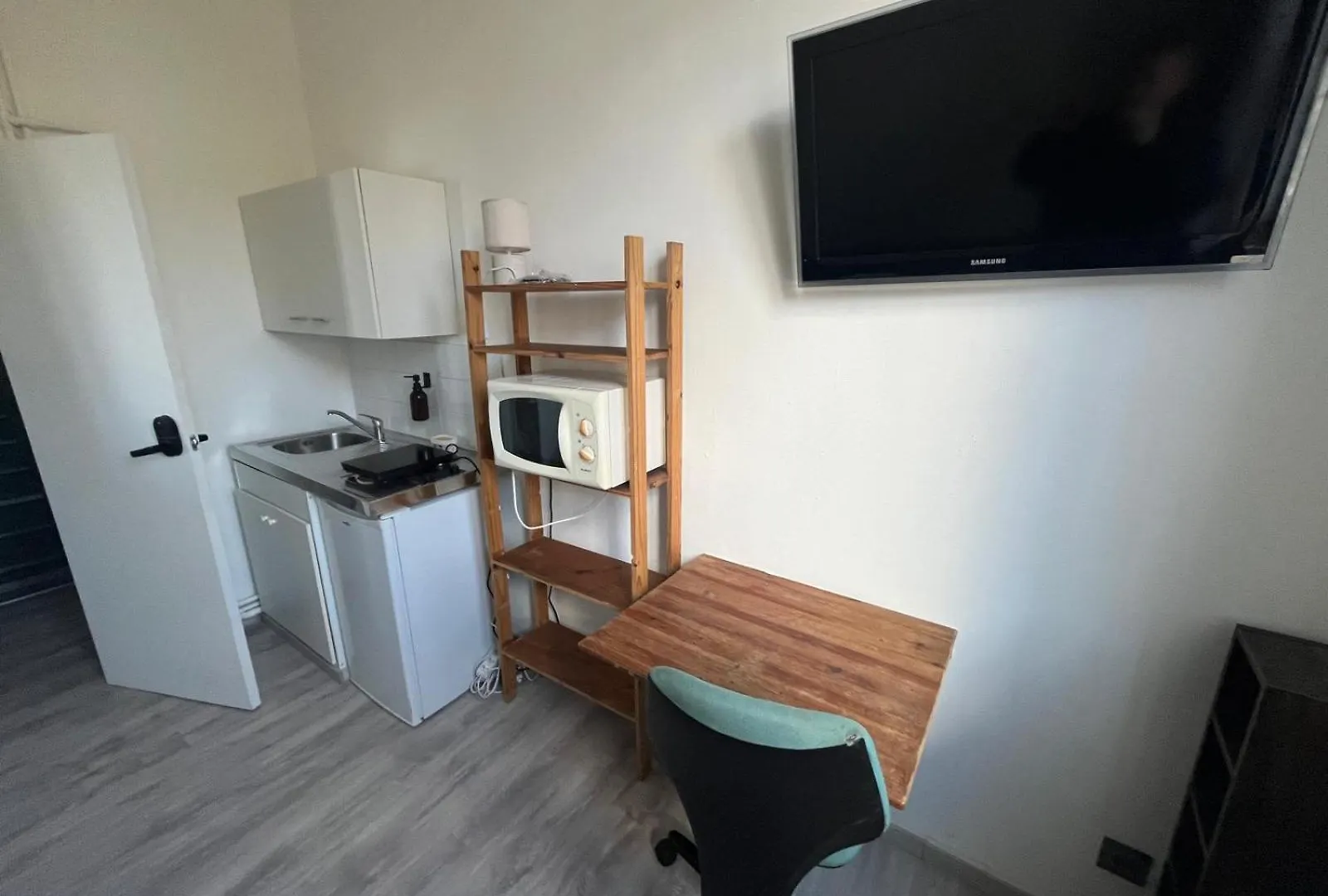 European District Hostel Brüsszel Vendégház